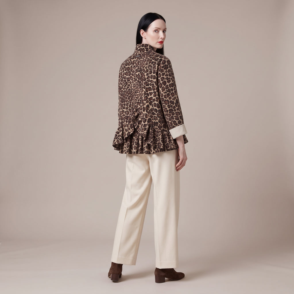 Giacca animalier in velluto a coste indossata - retro