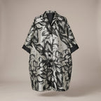 Giacca kimono a fiori effetto goffrato bianco - davanti