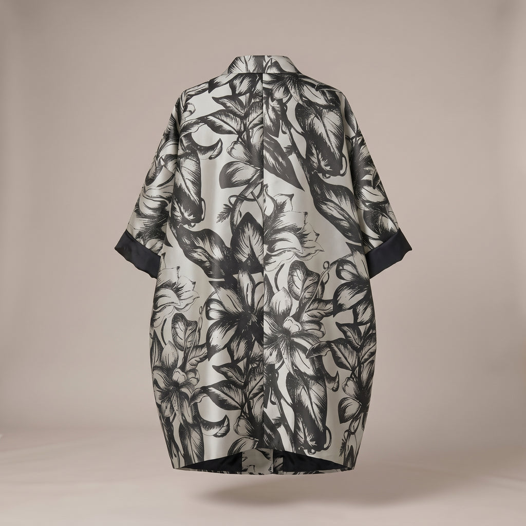 Giacca kimono a fiori effetto goffrato bianco - retro