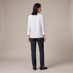 Maglia in cotone con spacchetto bianca indossata - retro